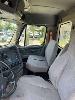 Used 2019 FRHT X11364ST Conventional trucks California US | Commerce Truck Equipment Sales #1548749