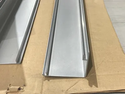 SBD-CS-5'-IS | Legrand  Wiremold Raceway Base Cover 5' x 67mm x 49mm BOX OF 7 - New Other