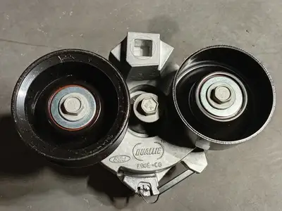 NEW FORD F8UZ-6B209-CA