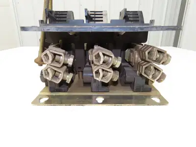 A-B 1494V-DS400 Rod Operated Safety Discconnect Switch 400A 575V 3ph 125Hp