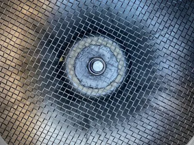 Used ALLGAIER D950 Vibratory Screens PL | Perry Equipment #1420633