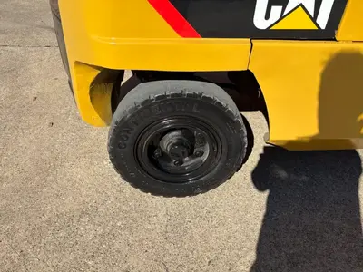 Used 2016 CATERPILLAR DP55CN1 Internal Combustion Forklifts: Pneumatic Tire Texas US | 4K Lift Co #1503976