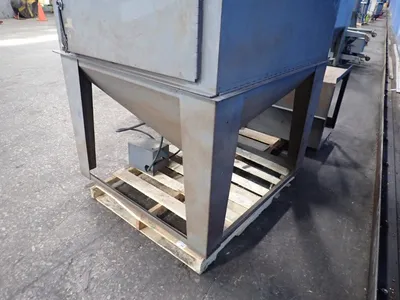 USED TRINCO 48X48SL/DELUX