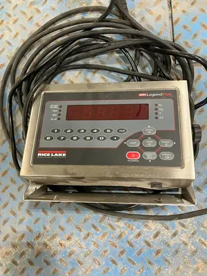 Used _UNKNOWN_ _UNKNOWN_ Platform Scales Minnesota US | Myron Bowling Auctioneers Inc #1541862