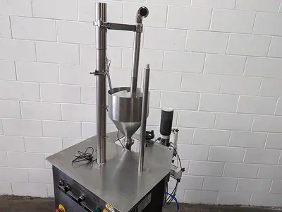 USED 2001 CA.VE.CO. D/135