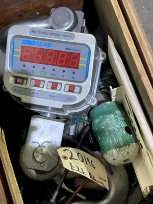 ADAM EQUIPMENT IHS Scale, Crane