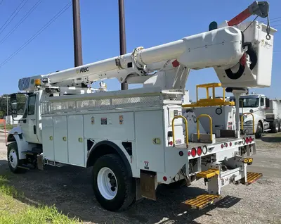 Used 2013 INTERNATIONAL 4300 UTILITY BUCKET Bucket (boom) trucks Virginia US | Proxy Equipment #1377842