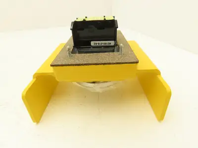 Allen Bradley 800P-F2CGAV Palm Operated Push Button Switch Flush Mount 1NO 1NC