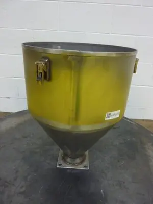 USED METAL FABRICATOR HOPPER114