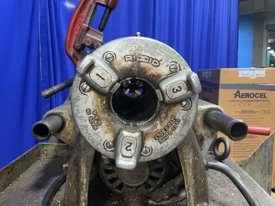 Used RIDGID RIGID 300 Pipe Threaders Ohio US | HGR 24 #1406331