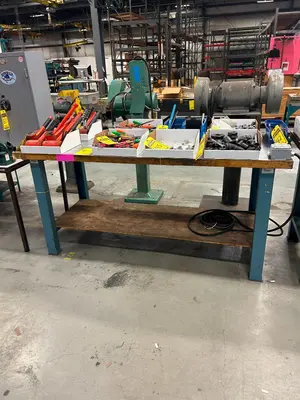Used _UNKNOWN_ _UNKNOWN_ Work Benches Virginia US | Myron Bowling Auctioneers Inc #1553448