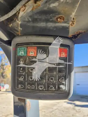 USED 2013 DEERE 700K LGP