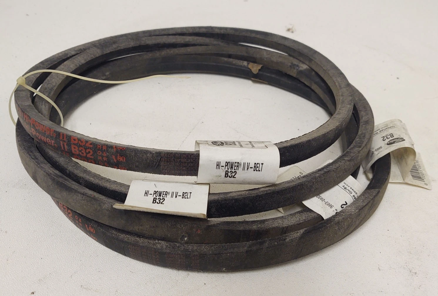 🔥QTY 4 - Gates B32 Hi-Power II V-Belt Industrial V-Wedge Belt