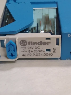 USED FINDER TYPE 97.02 +  46.52.9.024.0040