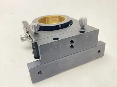 USED NEWPORT PRECISION LENS X/Y POSITIONER 2" LENS 100TPI