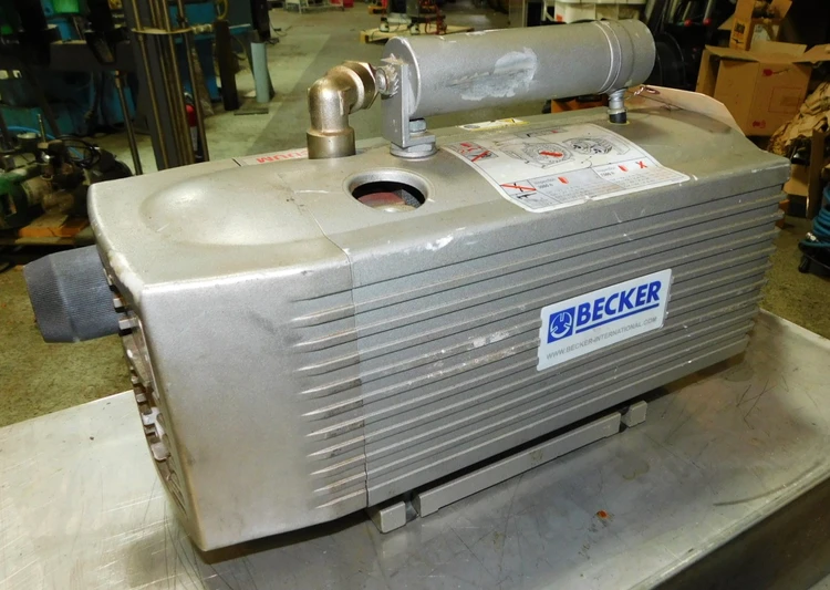 Used BECKER VACUUM PUMP VT 410 Vacuum Pumps New Jersey US | Champion Trading Corporation #1418458