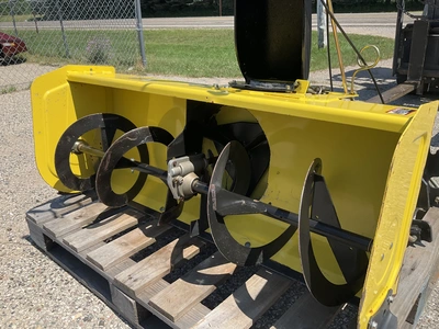Used JOHN DEERE X300 Mowers Michigan US | Miedema Asset Management Group #1337425