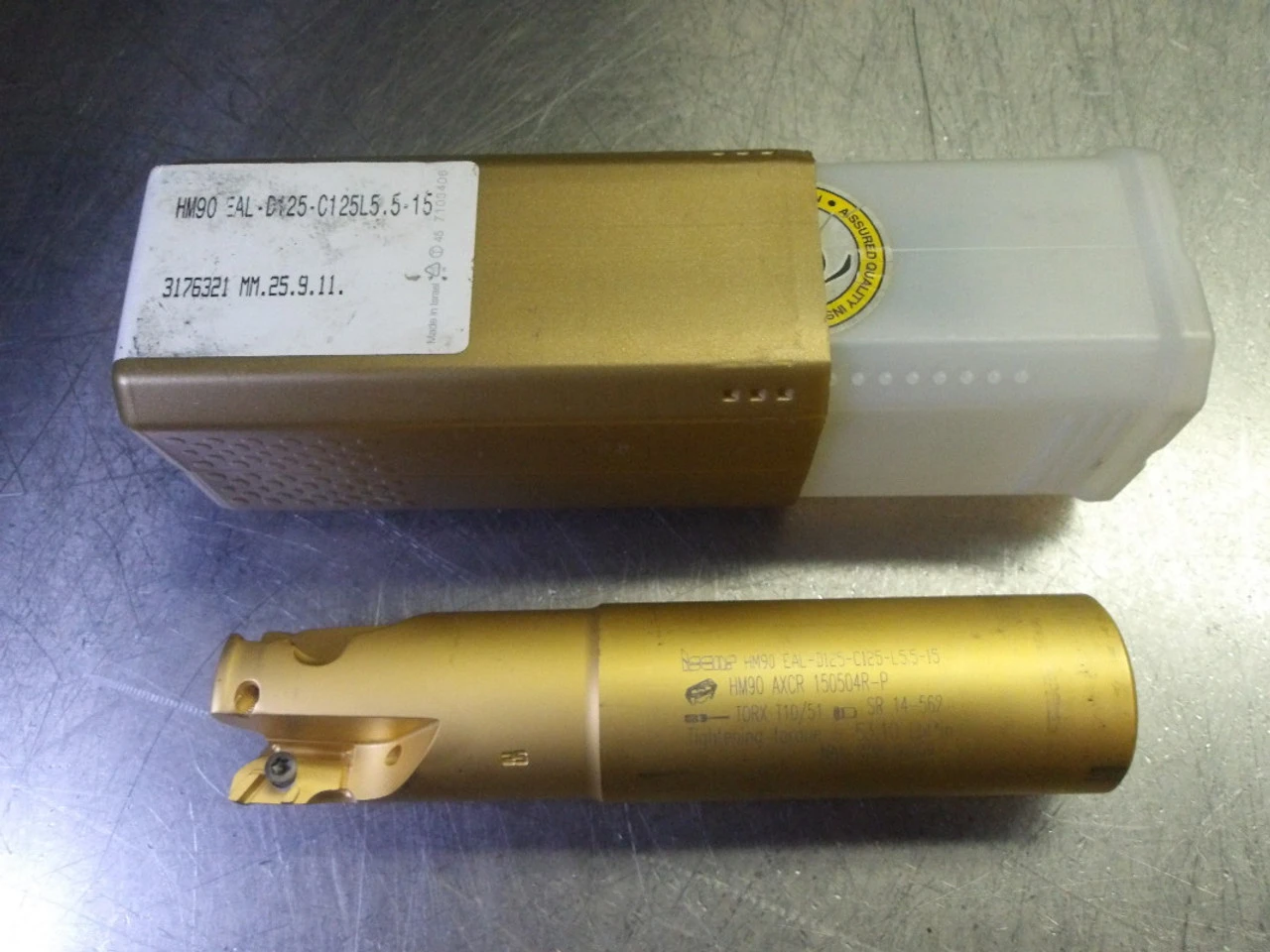 Iscar 1.25" 3 Flute Coolant Thru Endmill HM90 EAL-D125-C125L5.5-15 (LOC2908C)