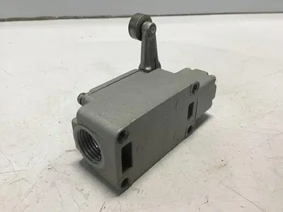 USED YAMATAKE 1LS1-J
