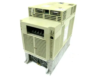 USED YASKAWA ELECTRIC SGDB-30VNY10 SERVOPACK SGDB30VNY10