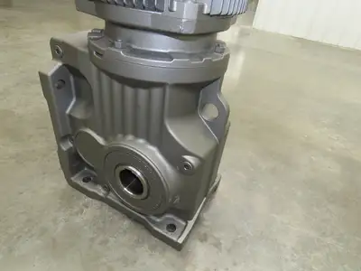 Sew Eurodrive KA97B DRL180S4BE32HR/TF/EG7S/AL/C Gearmotor 134-200RPM 329-500VAC