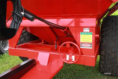 New | in-Stock 2025 E-Z TRAIL 550 Grain Carts Pennsylvania US | Zimmerman Farm Service #1409924
