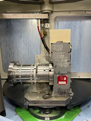 2011 DOOSAN HC 400 Horizontal Machining Centers | Tight Tolerance Machinery (14)