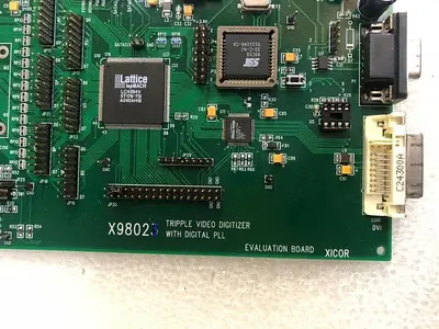 XICOR X98023 TRIPPLE VIDEO DIGITIZER WITH DIGITAL PLL