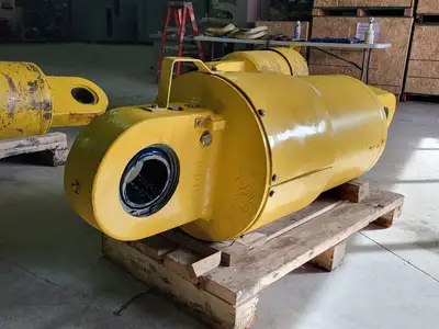 NEW KOMATSU EH9423