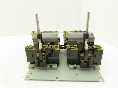Furnas 30DP32A1VF AC Contactor Motor Starter 10Hp 600VAC 3Ph 120V Coil 2 Speed