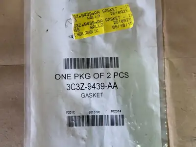 NEW FORD 3C3Z-9439-AA