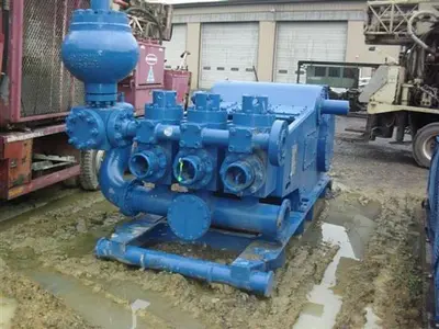 Used IDECO T-1000 TRIPLEX MUD PUMP Piston Pumps Pennsylvania US | East West Machinery & Drilling #1416156