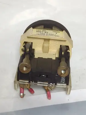 Used ALLEN-BRADLEY 800T-H2 Relays & Switches Ohio US | Surplus Asset Holdings #1553673