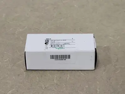 USED SCHNEIDER ELECTRIC S48818