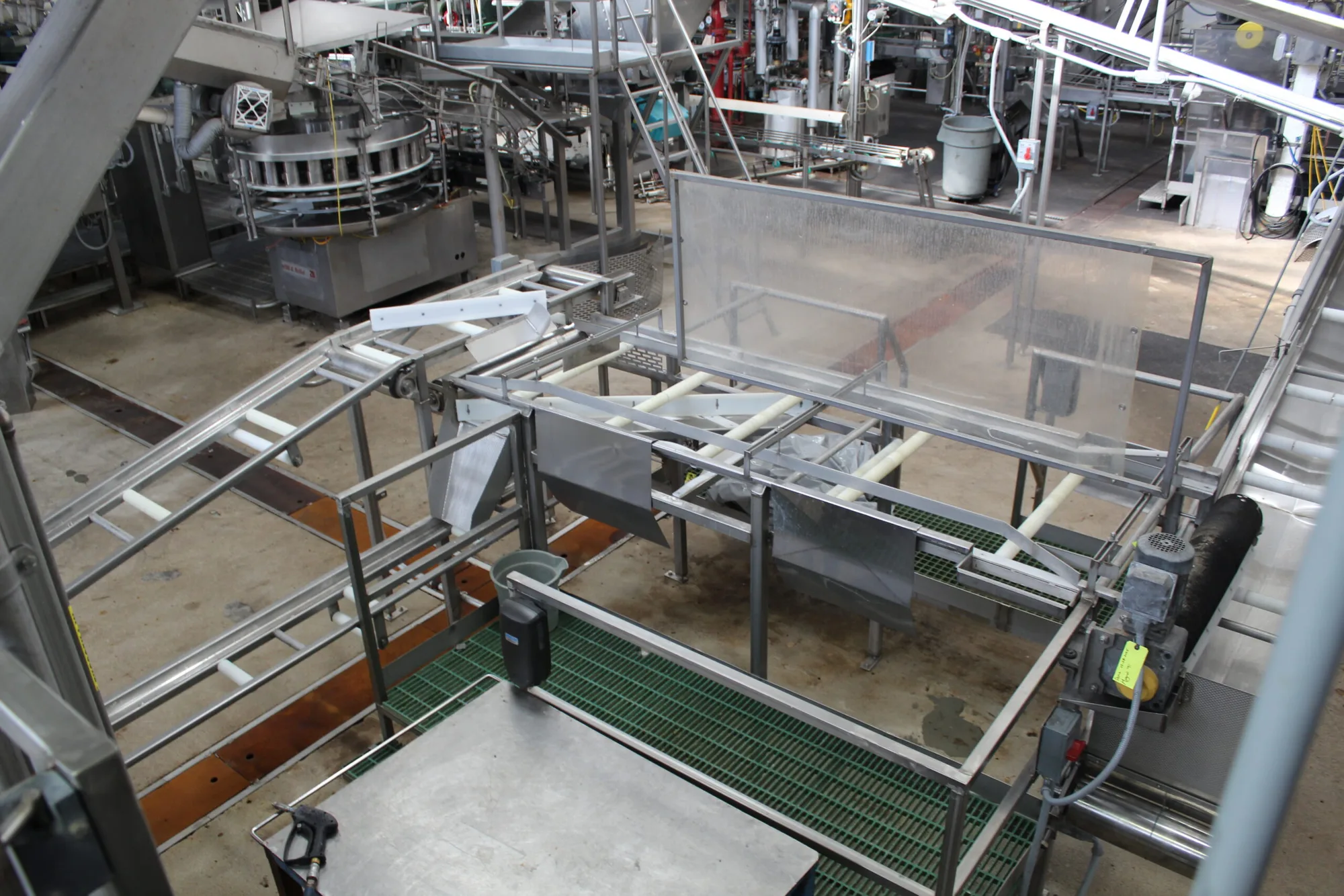 Transfer Conveyor and Sorting Table