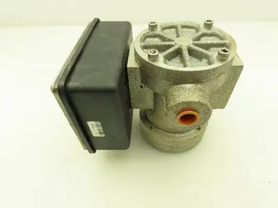 Universal Flow Monitors LL-ABMSB1GM-3L-32V1.0-A1NR-PC5 Flow Rate 1 GPM