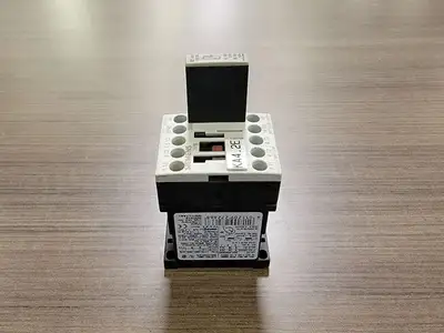 USED SIEMENS 3RT1016-1AF01