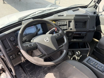 Used 2020 VOLVO VNL Conventional trucks Indiana US | Miedema Asset Management Group #1414641