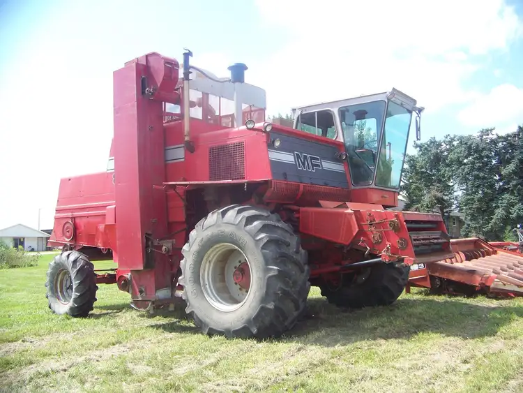 Used 1981 MASSEY FERGUSON 860 Combines Michigan US | NAS Sales #1557811