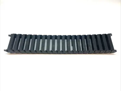 USED IGUS E-CHAIN ENERGY CABLE CARRIER 20 LINKS
