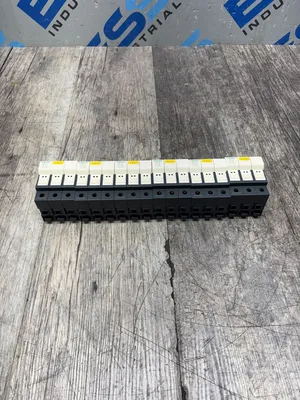 SCHNEIDER DF103 Electrical/PLC/Automation | ESS Industrial Equipment Sales (2)