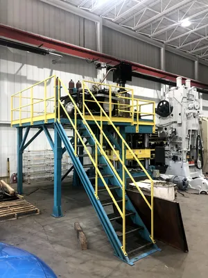 USED 2003 MECCANICA BERETTA MECCANICA BERETTA 4-POST TYPE PRESS
