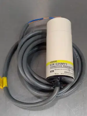 Omron E2K-C25MY1 Proximity Switch Loc4D18