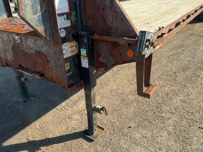 Used 2017 LOAD TRAIL 39.5' TANDEM DUAL AXLE Gooseneck Cargo Trailers Michigan US | Miedema Asset Management Group #1579248