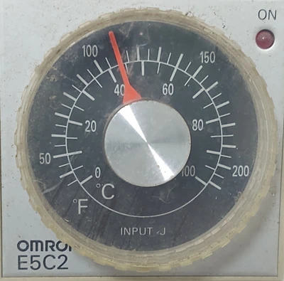 USED Omron E5C2-R20J-10