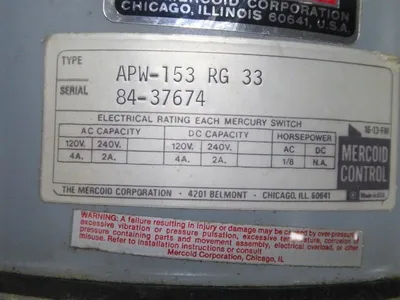 Mercoid Control APW-153 RG 33 Pressure Switch 240VAC, 1/8HP 240VDC 4A New NIB