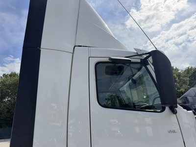Used 2020 VOLVO VNL Conventional trucks Indiana US | Miedema Asset Management Group #1414641