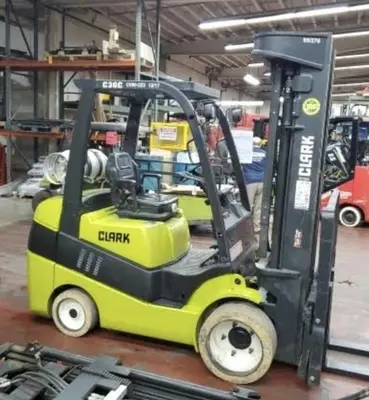 USED 2017 CLARK C30C