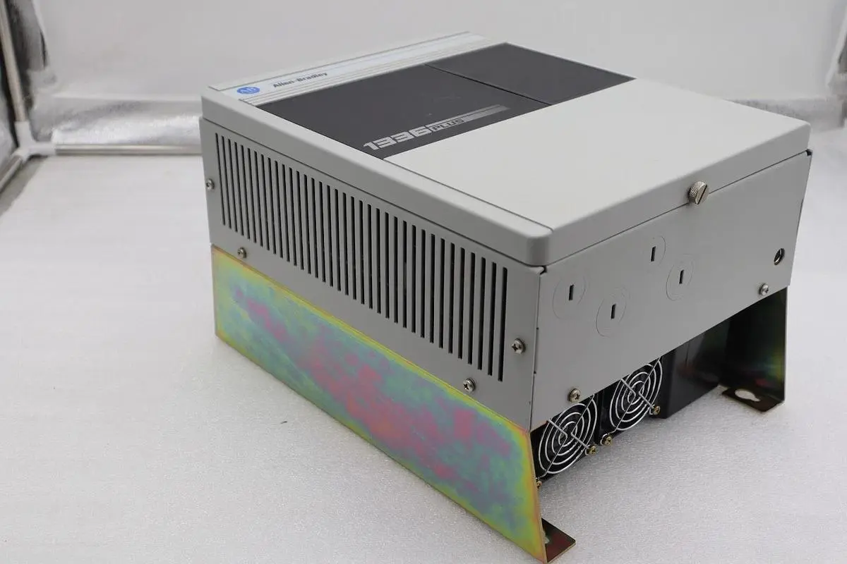 NEW ALLEN BRADLEY 1336S-BRF75-AA-EN-L6 / 1336SBRF75AAENL6 7.5 VFD STOCK 2205