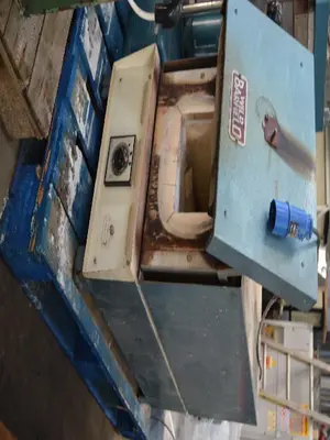2L Wild Barfield Horizontal Furnace 1000 Deg.C